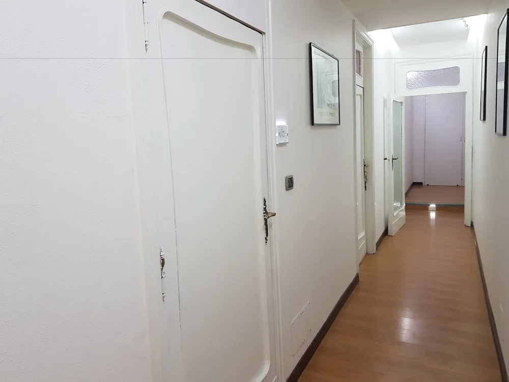 Rooms2Rent