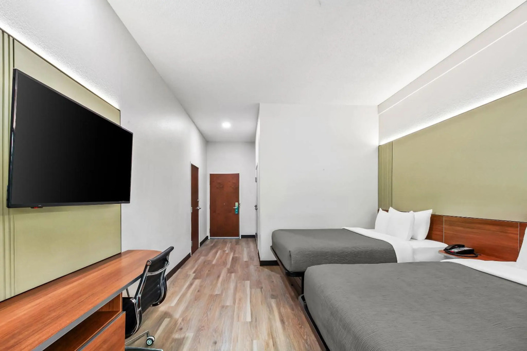 Quality Inn & Suites