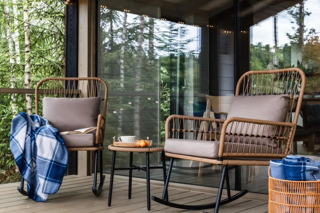Chalet Bluebird