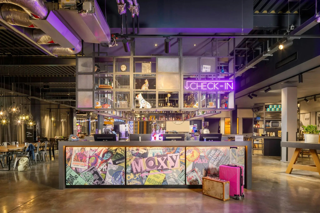 Moxy London Heathrow Airport