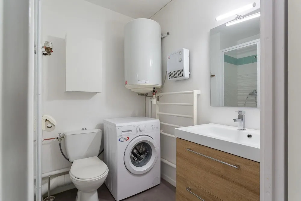 Bright and Functional Studio in the 3rd District