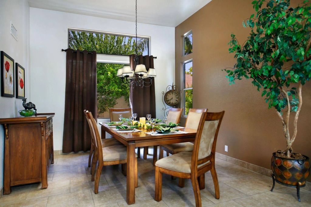 Private Vacation Homes - Scottsdale
