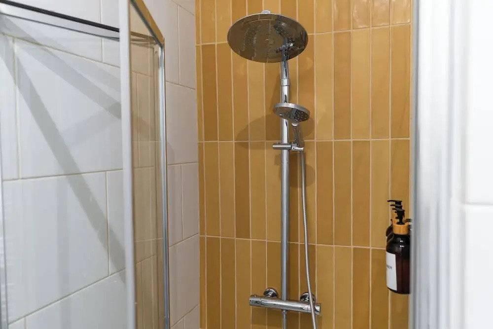 Central Ghent Stylish 1BR&1LR Apt WIFI