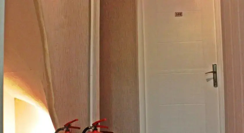 Tamara Suite 3