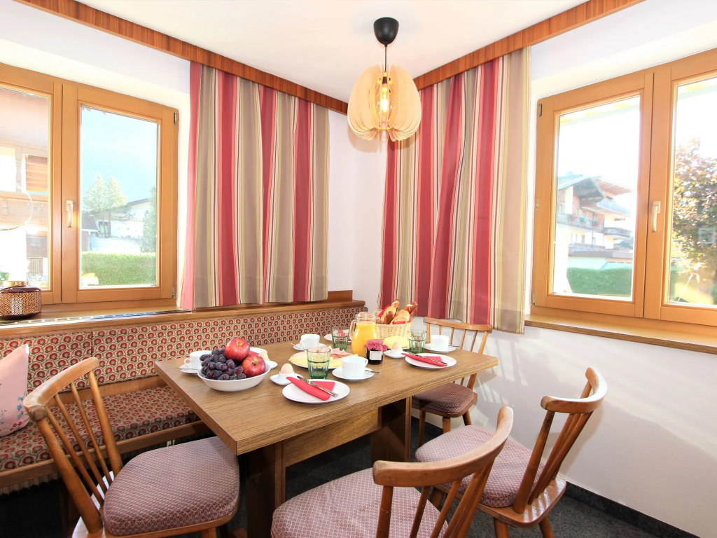 Holiday Home Sonnblick by Interhome