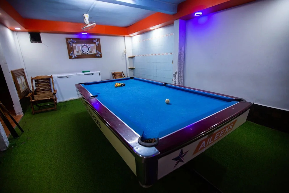 Champion Hotel & Pub