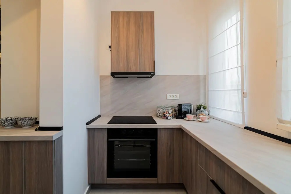 Loggia Luxe 5BR Living in Universitatii Area