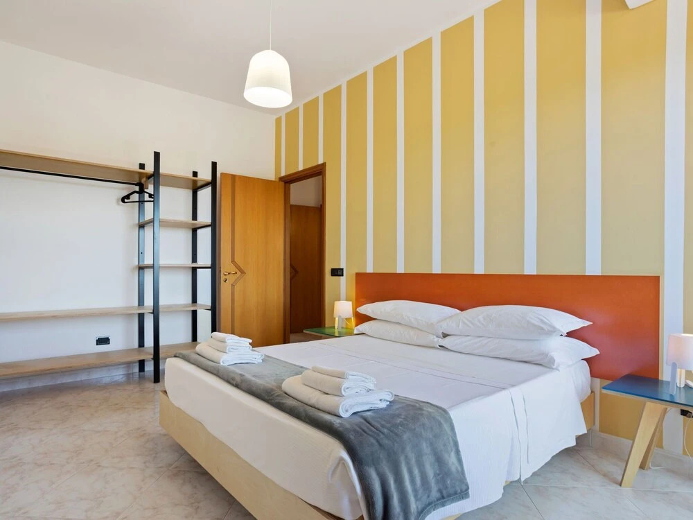 Spacious Apartment in Avola near the Seabeach