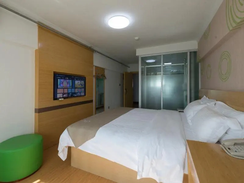 GreenTree Inn Qinhuangdao Changli County Guangyuan Life Square Duanyang Street East Section