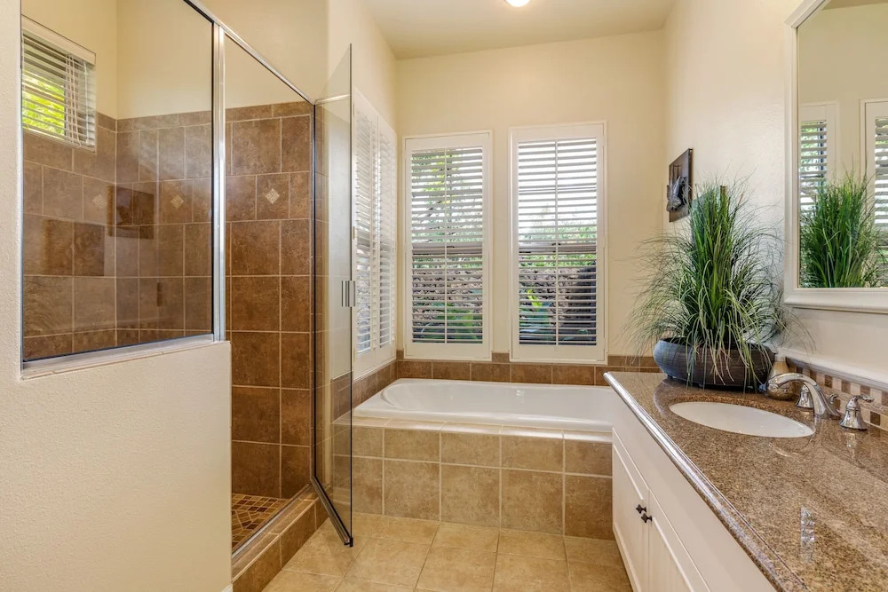 Palm Leaf - 2 Br Condo