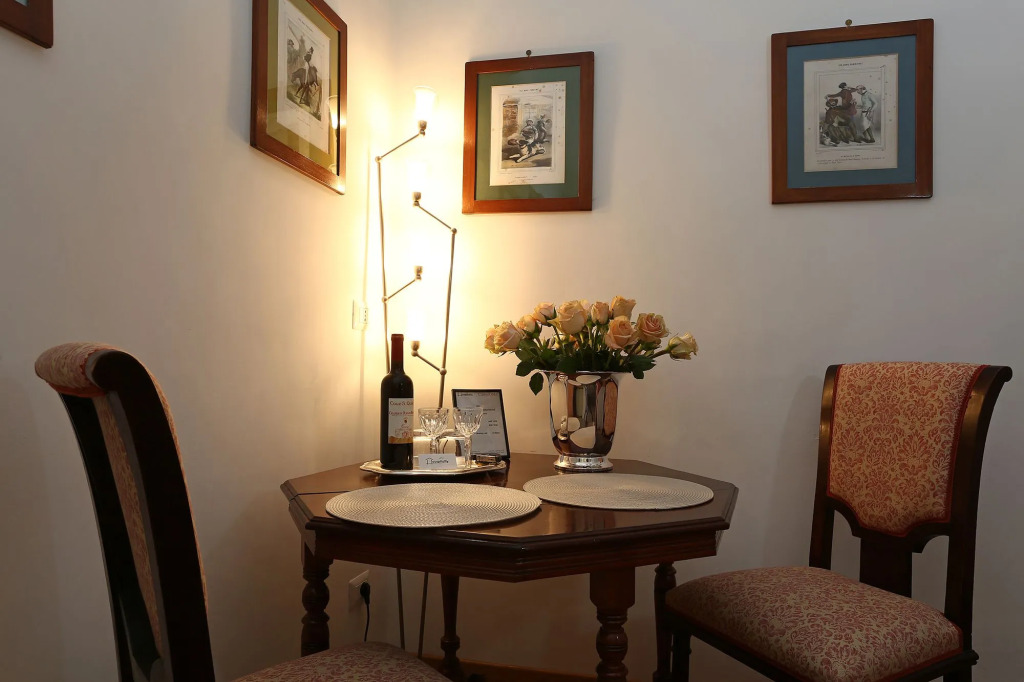 Houspitality Caesar Bed & Breakfast