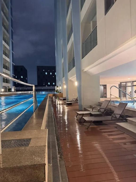 LCONDOTEL Imperial Plaza Residences