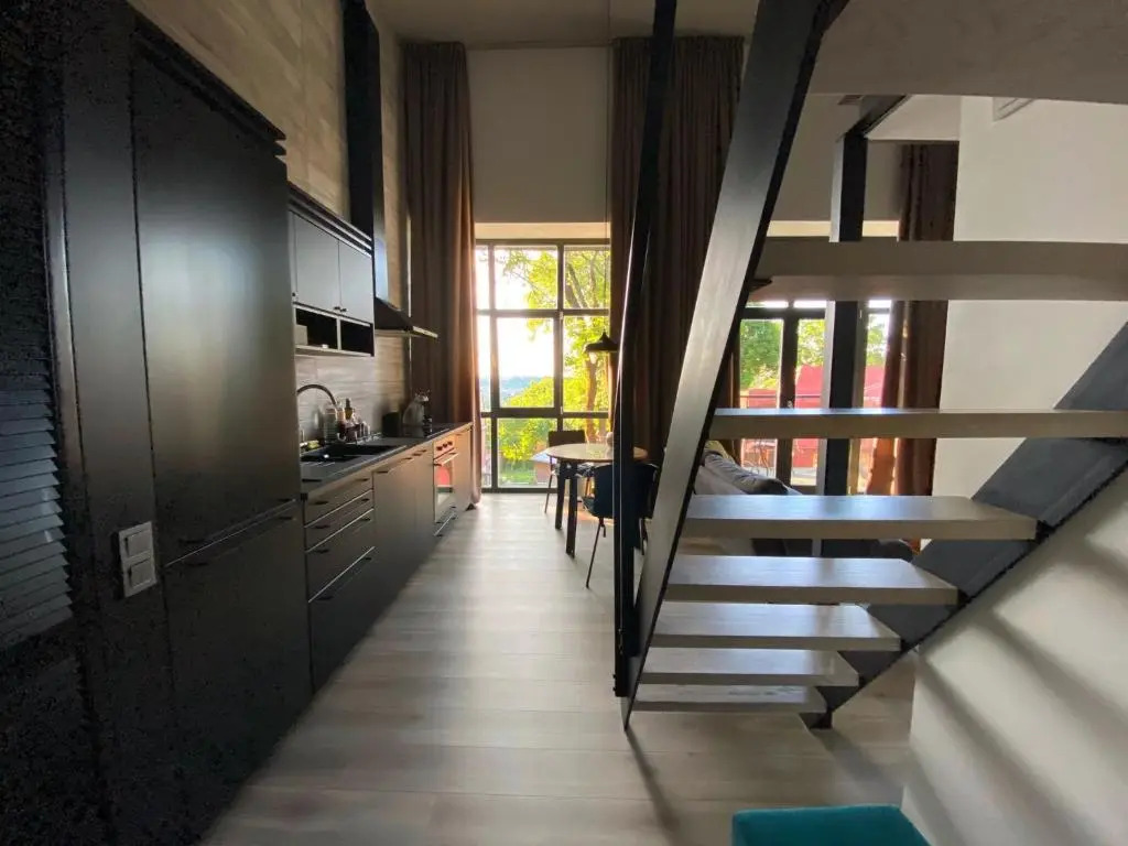 G - Owl Jazz -Modern loft type apartment 18 with big roof terrace and free private parking