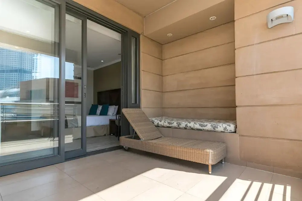 Raphael Suites
