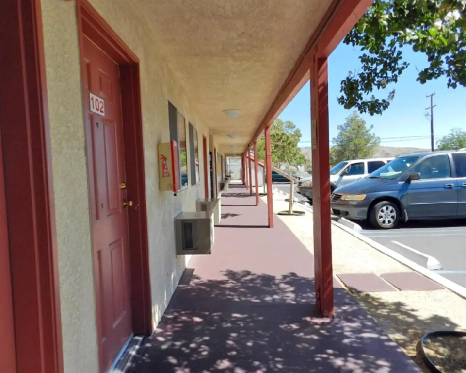 High Desert Motel Joshua Tree National Park