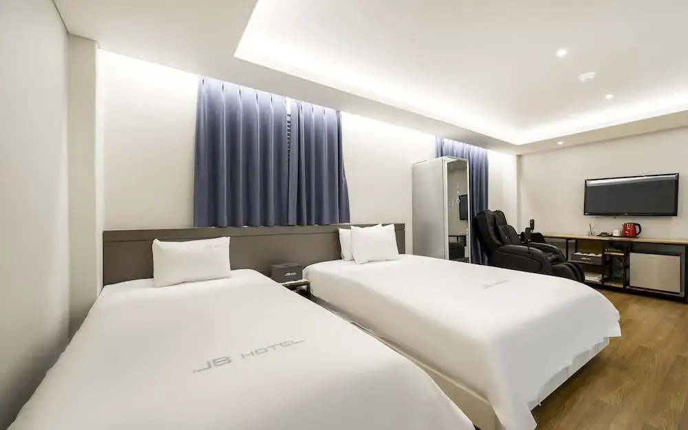 Gimhae Ubangdong JB hotel
