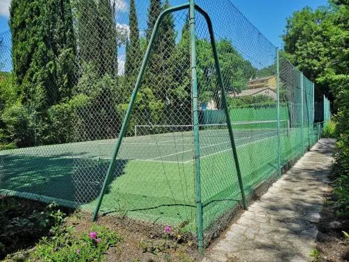 Mas Alto Apartments