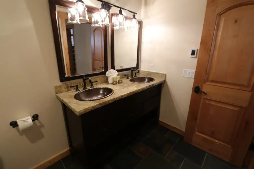 Bridges Townhome #15 Condo
