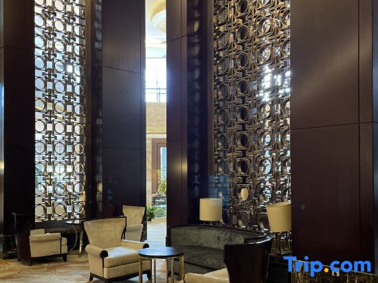 Jin Ou International Hotel