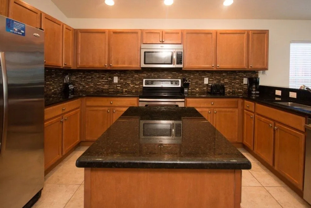 Veranda Palms 4458