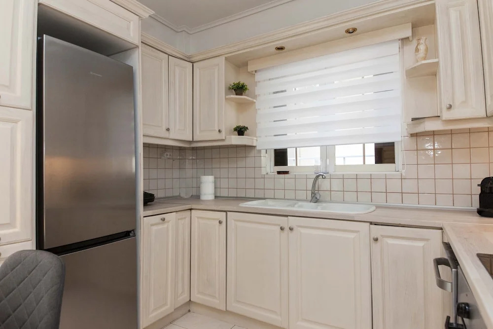 Faliro 2 Bd Escape Modern Living
