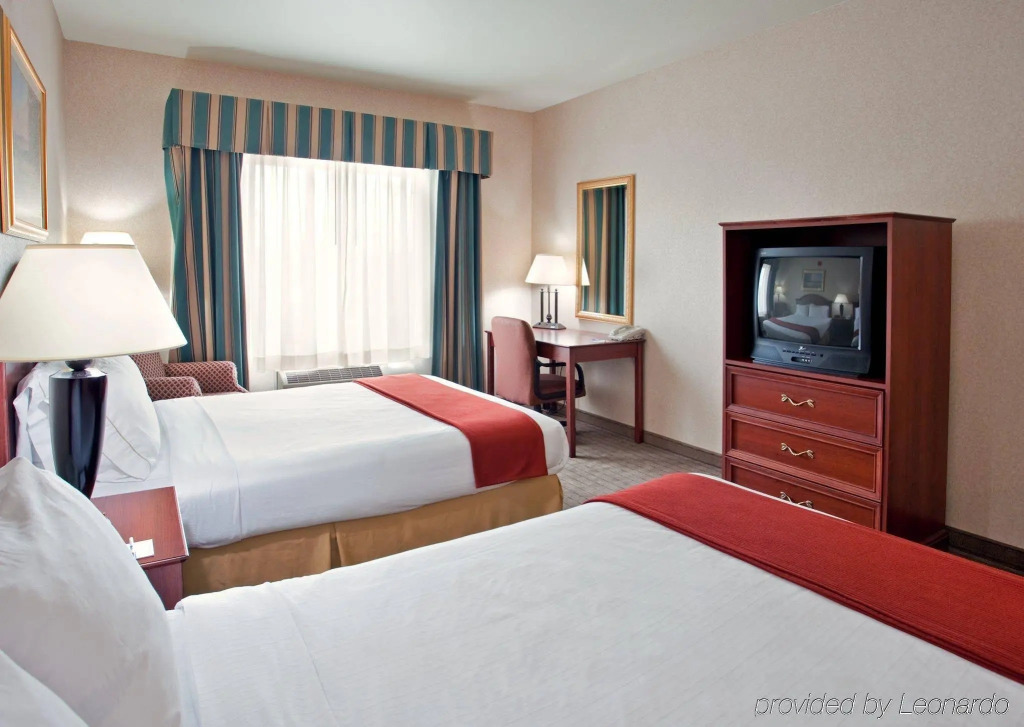 Holiday Inn Express Independence - Kansas City by IHG