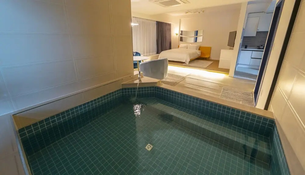 Busan Grey Sands Poolvilla Pension