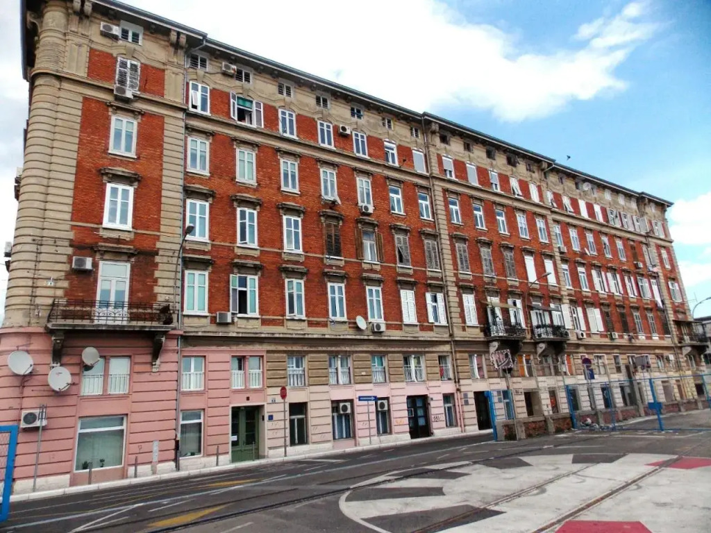 Rooms Center Demetrova