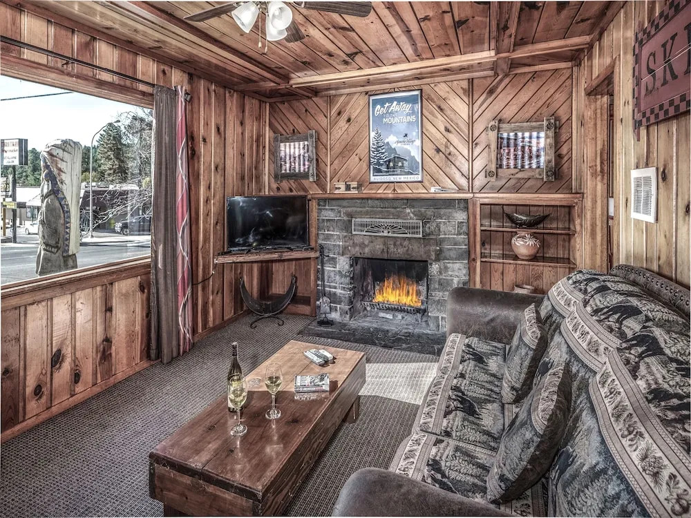 Country Cabin by Vtrips