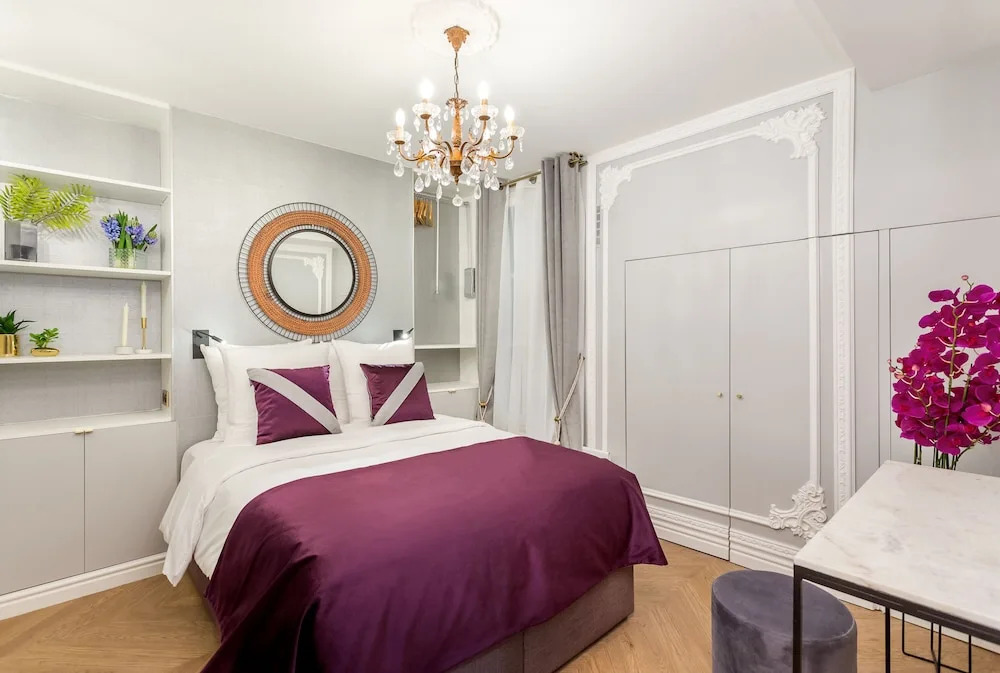 Luxury & Spacious 5 Bedroom 3 Bathroom Notre Dame
