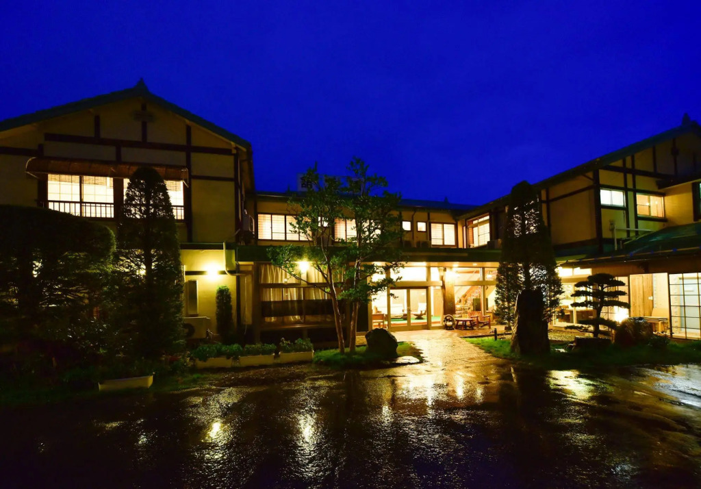 くさつのお宿 清重館 Kiyoshigekan 素泊りの宿