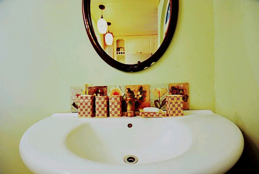 Avatar Green Queen Round Bed High Rise View Futian