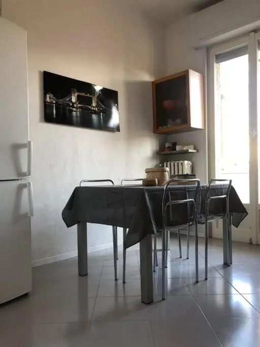 Hollys House apartment