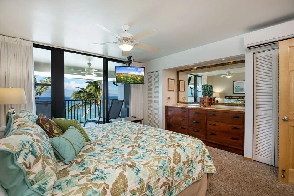 Love Heaven Overlooking the Pacific Noelani 307