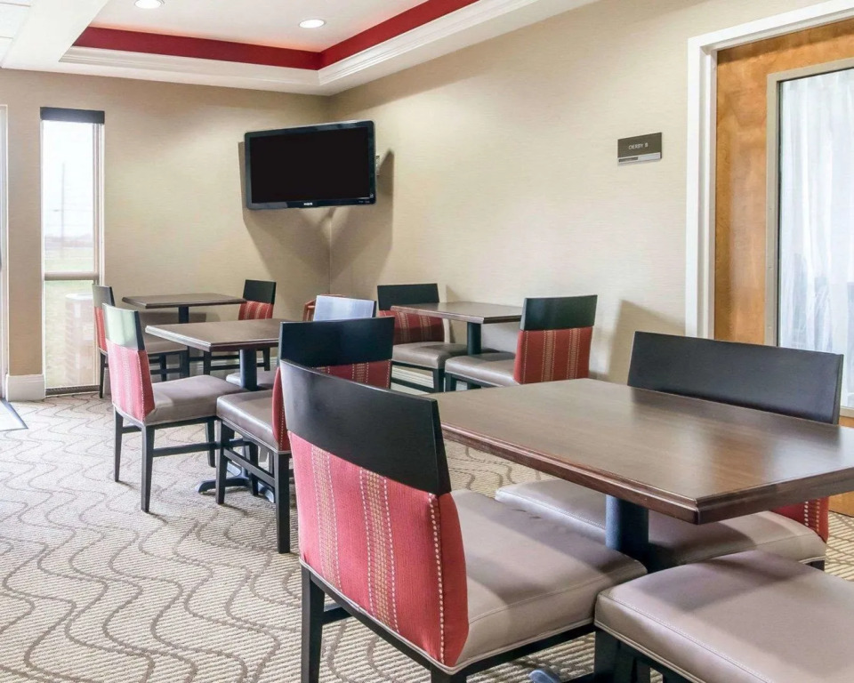 Fairfield by Marriott Inn & Suites Louisville Airport