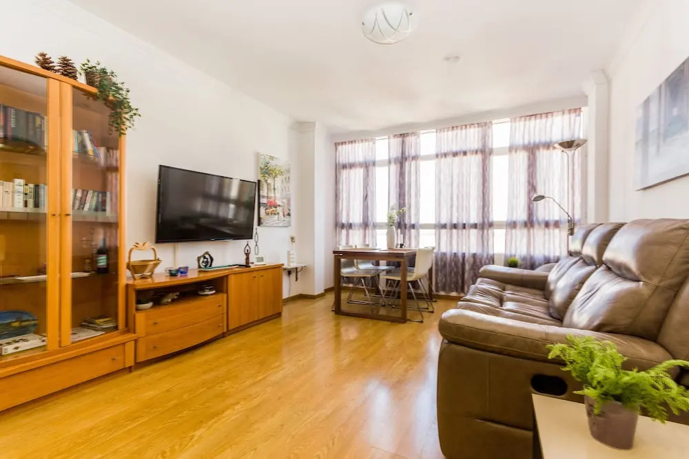 Apartment Happy