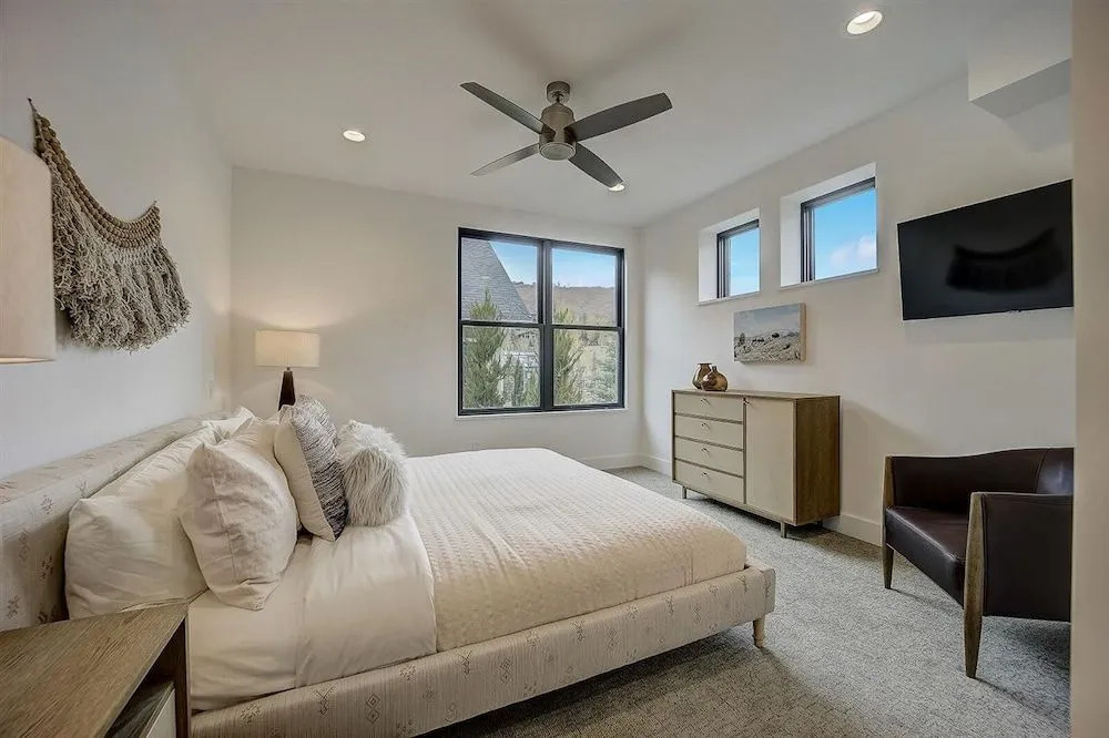 Rossie Hill Hideaway by AvantStay Close Deer Valley Snow Park Lodge and Main Street