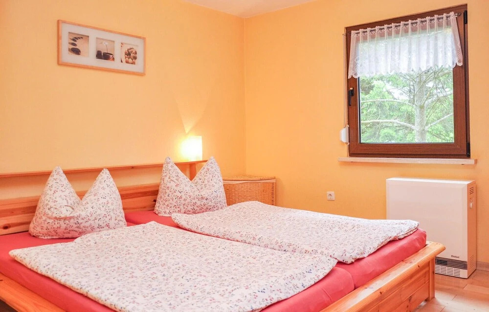 Amazing Home In Goldlauter-Heidersbach With Sauna
