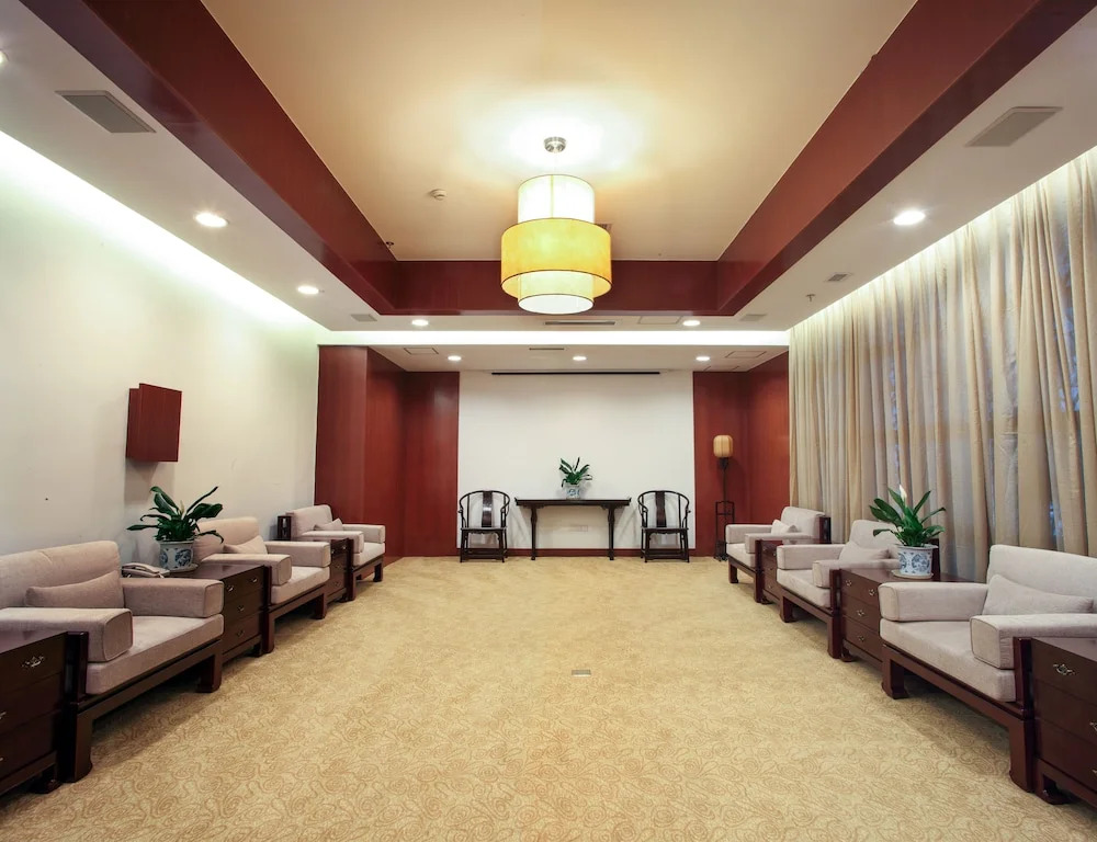 Sinotrans Huangshan Jianguo Ho