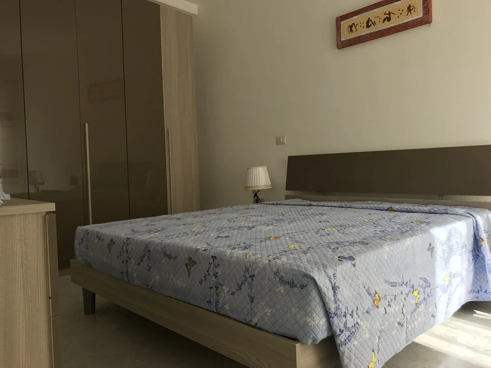 Casa Vita I Bed Ground Unit by Pool