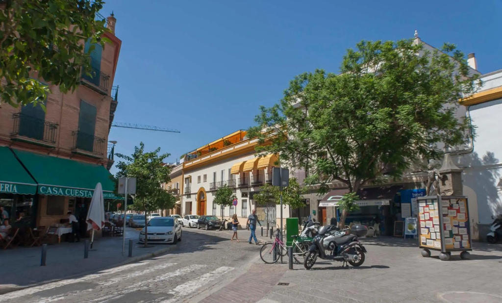 Wish-Suite San Jacinto de Sevilla Apartment