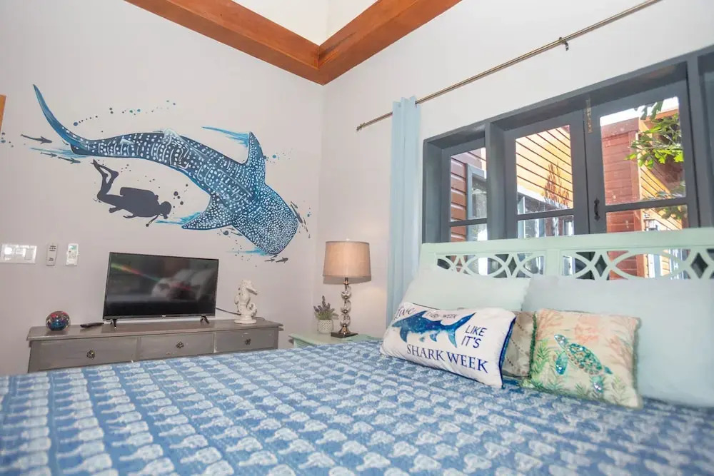 Casa Catarata 3 Bedroom Home by RedAwning