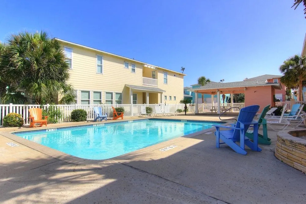 Fiddler on the Reef Vw93 4 Bedrooms 3.5 Bathrooms Home