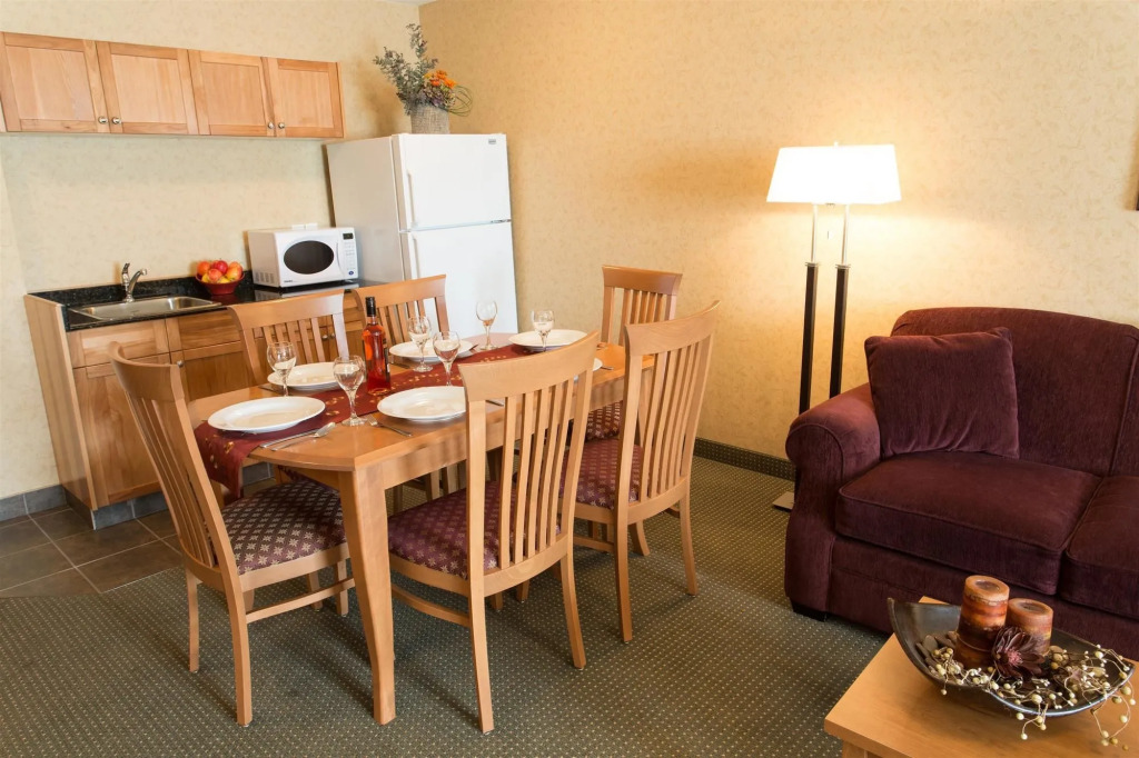 Best Western Sicamous Inn
