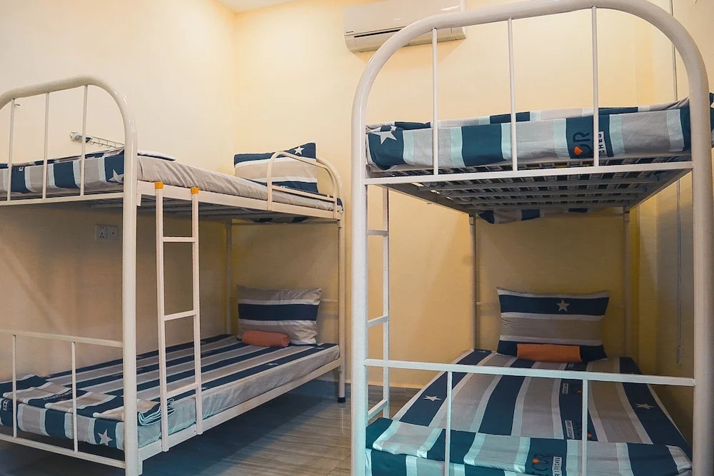 Stay Inn Hostel