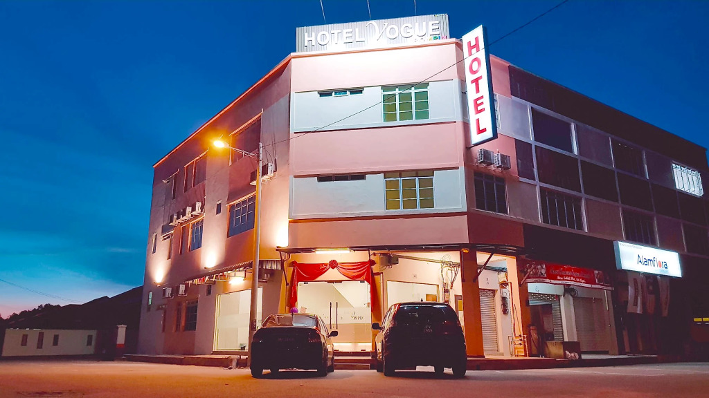 Hotel Vogue Rompin