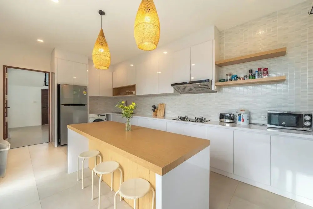 One of Phukets Best Villas V212