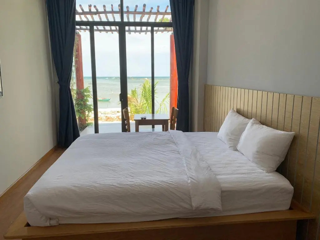 Aurora House Ham Ninh Village
