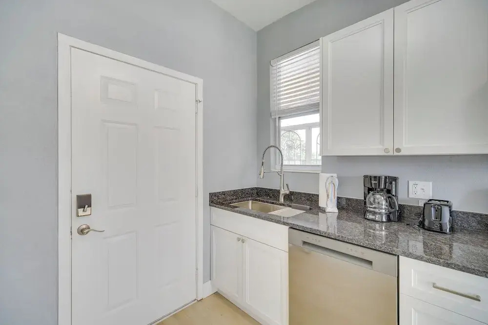 5 Mi to Beaches: Melbourne Duplex w/ Heated Pool!