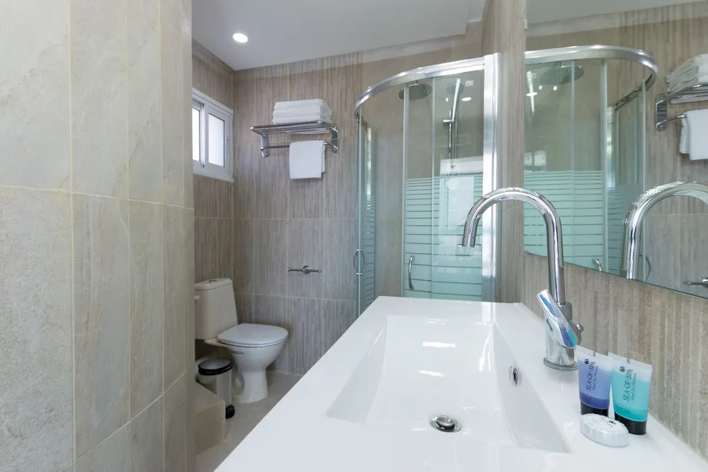 Amazing Penthouse Sea view 50M to Beach